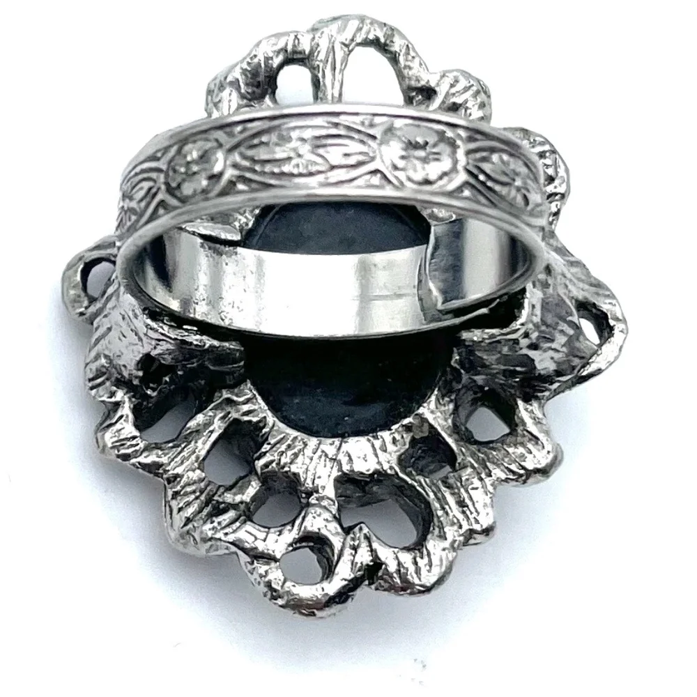 Victorian Style Cameo Ring Lady Wearing Necklace Black Ivory Gothic Filigree OS